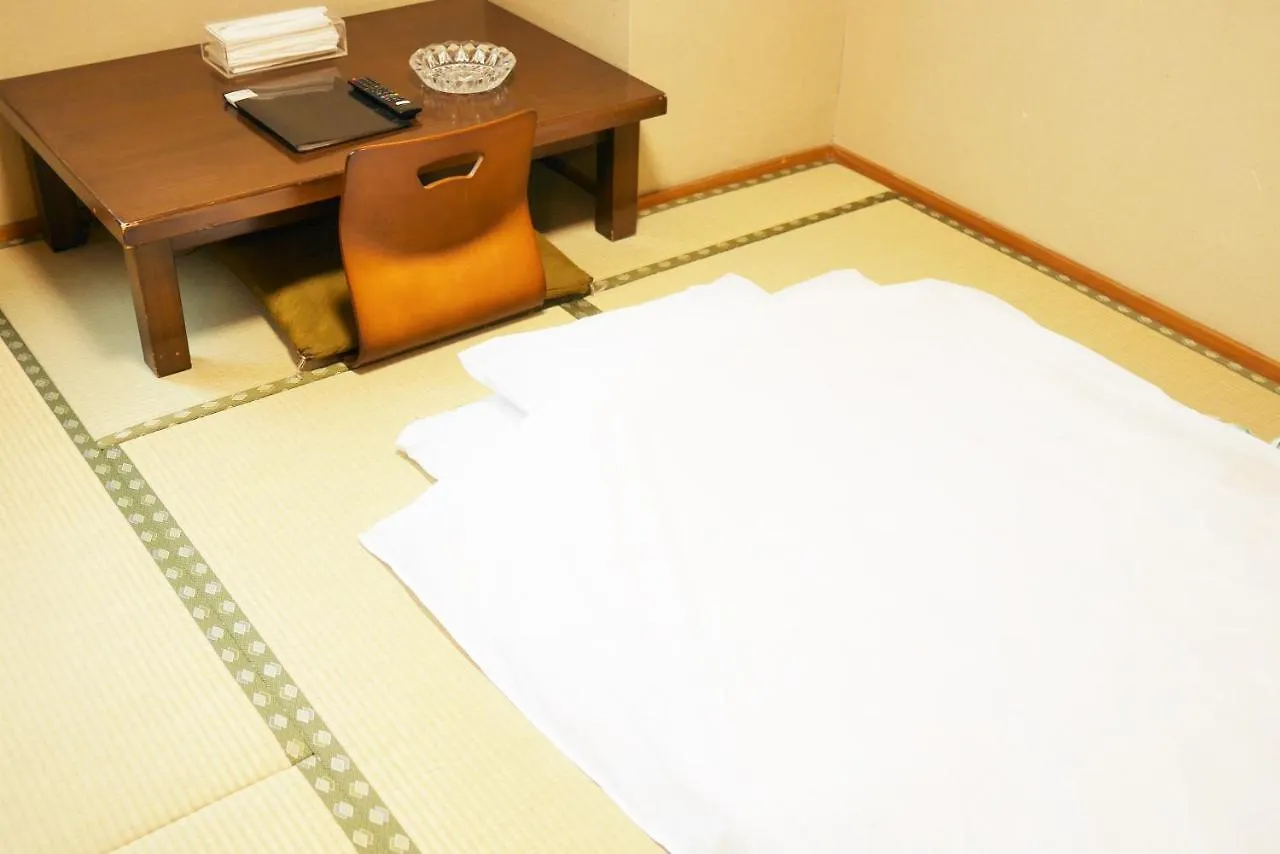 Hostel Hiroshima Peace Hotel